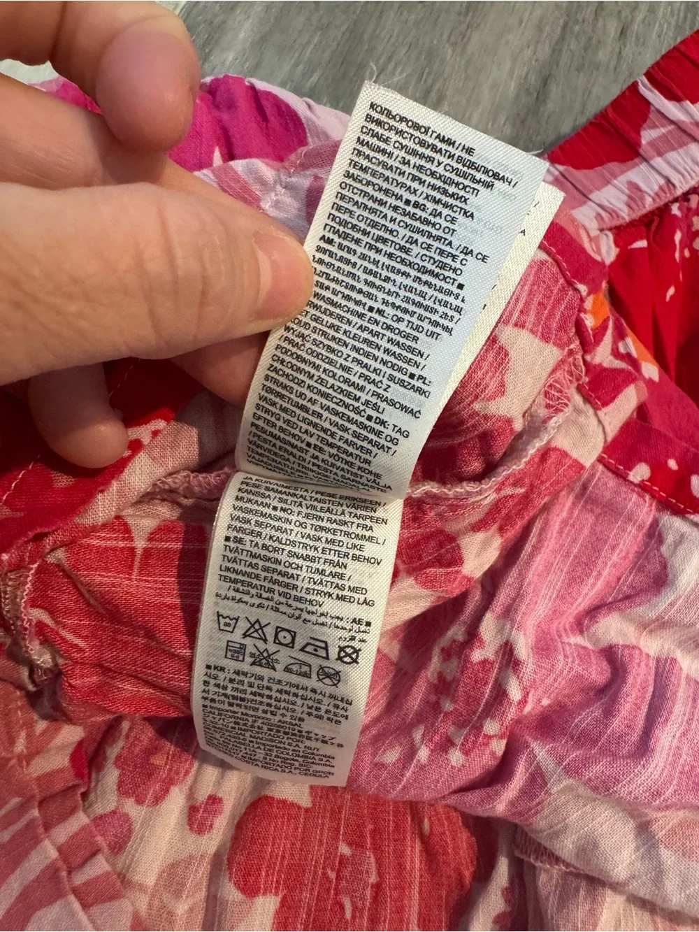 GAP floral skirt - medium girls